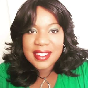 Meet your Posher, Jonika